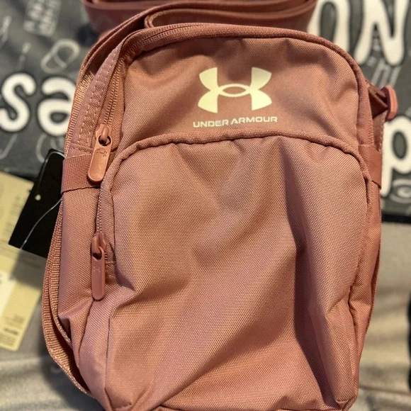 Under armour two in one backpack crossbody 4L NWT - Picture 1 of 5